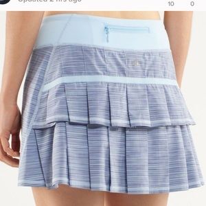 Lululemon Pacesetter Size 4 used Excellent Shape